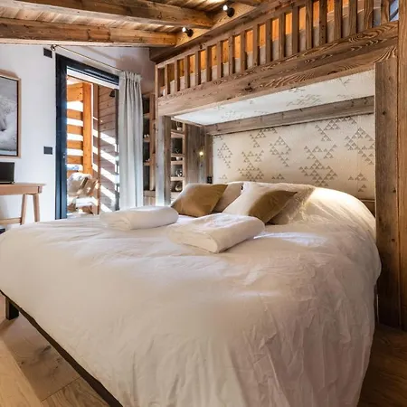 Spacious And Modern With Views 아파트 *